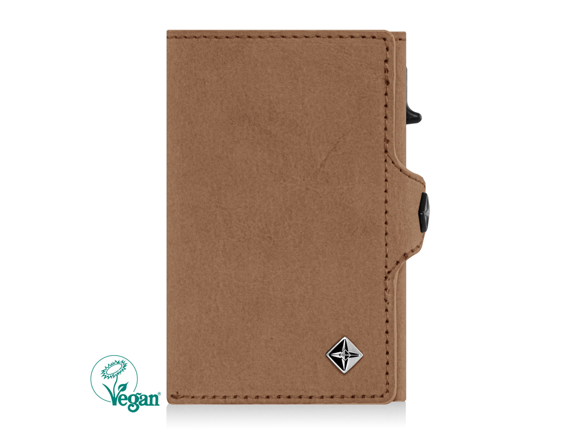 Geldbörse 'Lasse' - Minimalistisches Card Holder Wallet Braun – Zertifiziert Vegan aus Premium-Papierleder